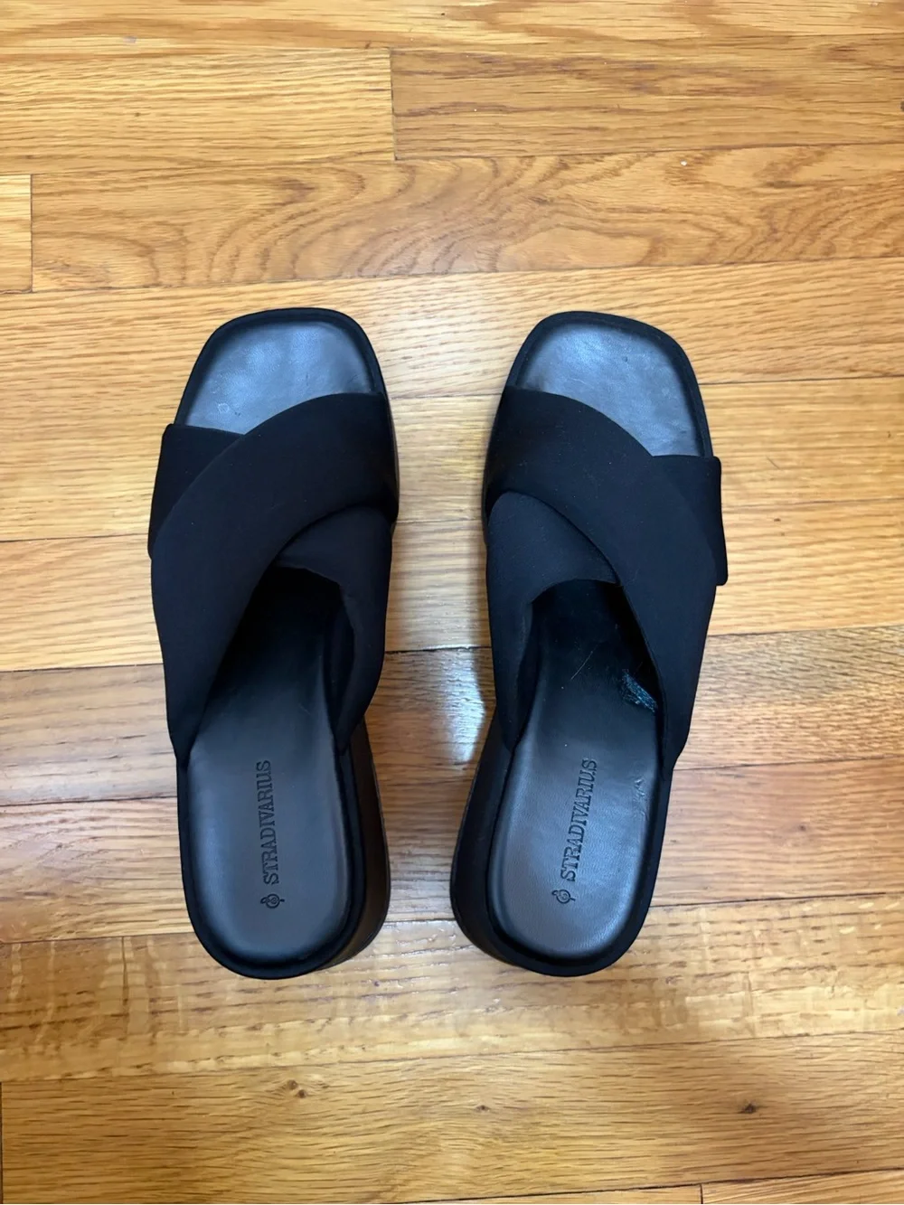 Stradivarius black platform sandals